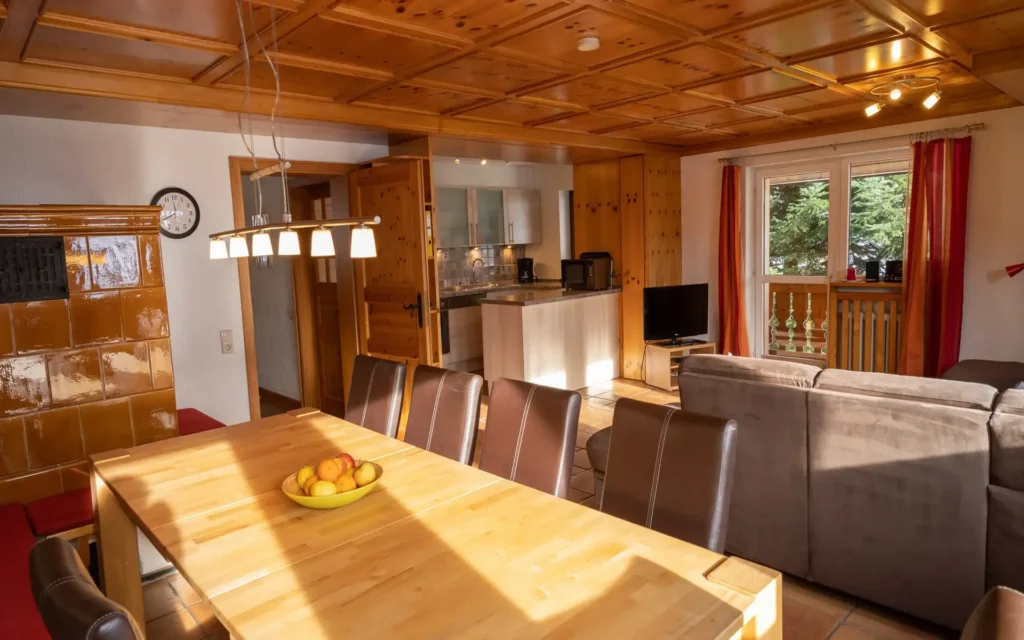 Apartment 5